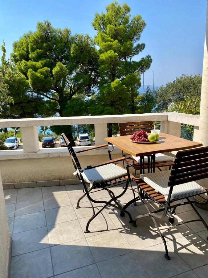 Apartments Villa Medic Brela Exterior foto